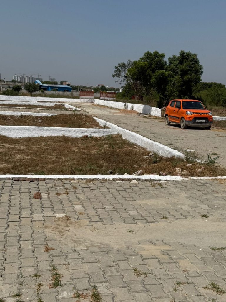 whatsapp image 2025 12 19 at 4.00.12 pm